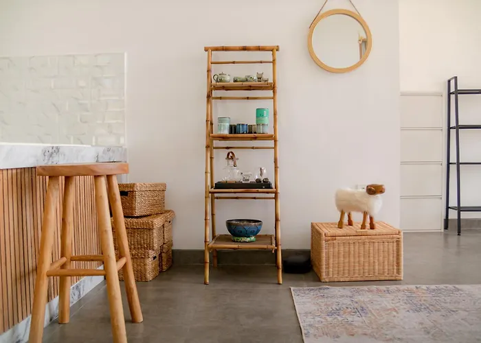 Cantik Maria- Family Pool With Rice Field Views&spacious Patio Canggu (Bali)